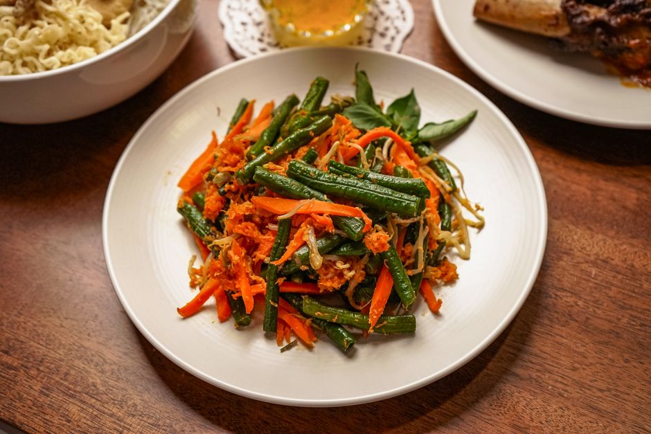 Living Well With Portions Without Counting Calories in Mind, Minus the Overwhelm